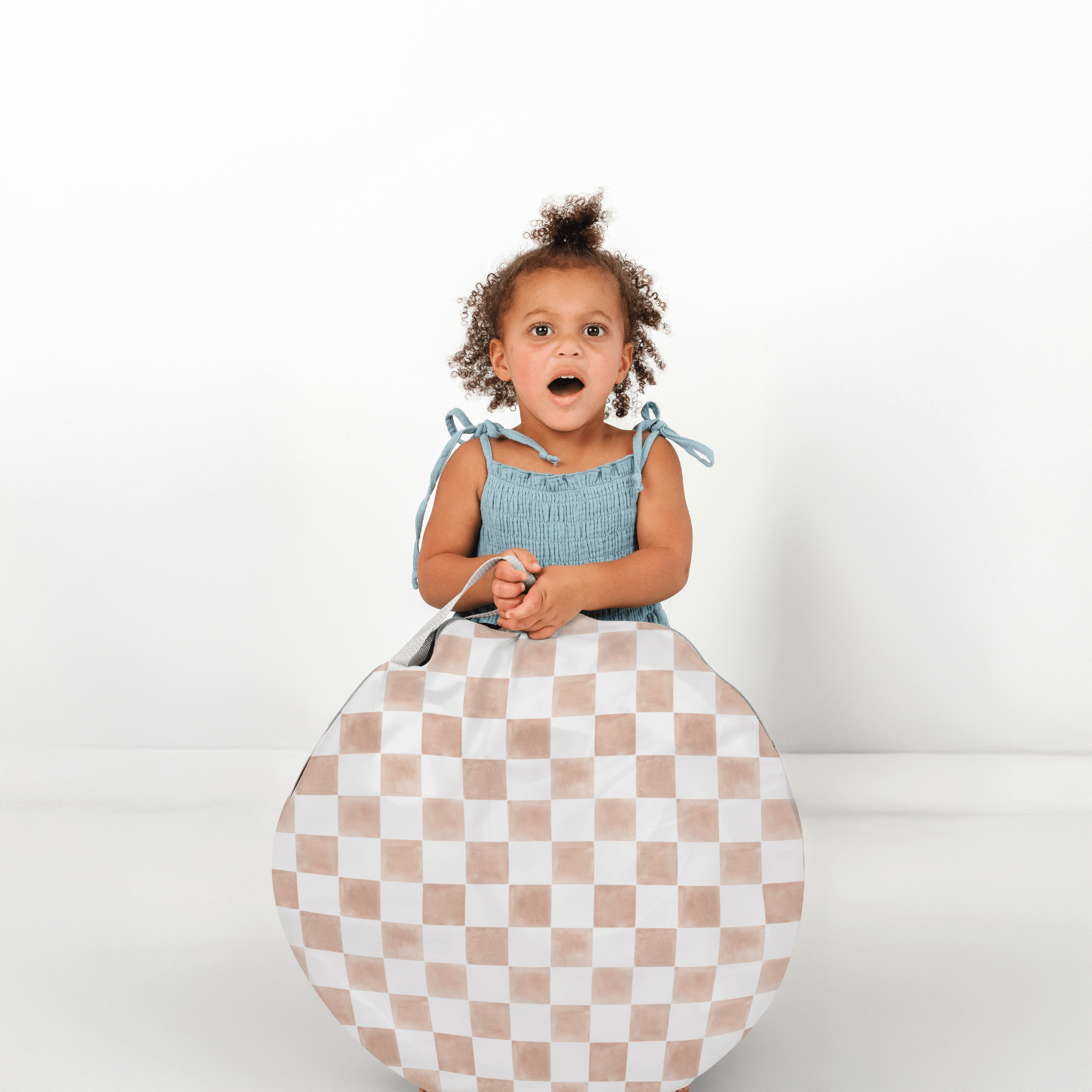 Checker Toffee Play Tent