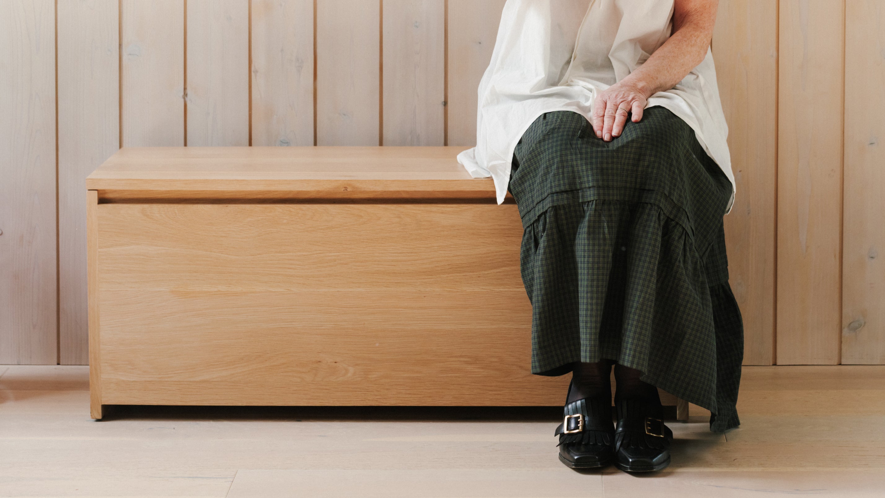 Oak Storage Bench, Multi-Purpose