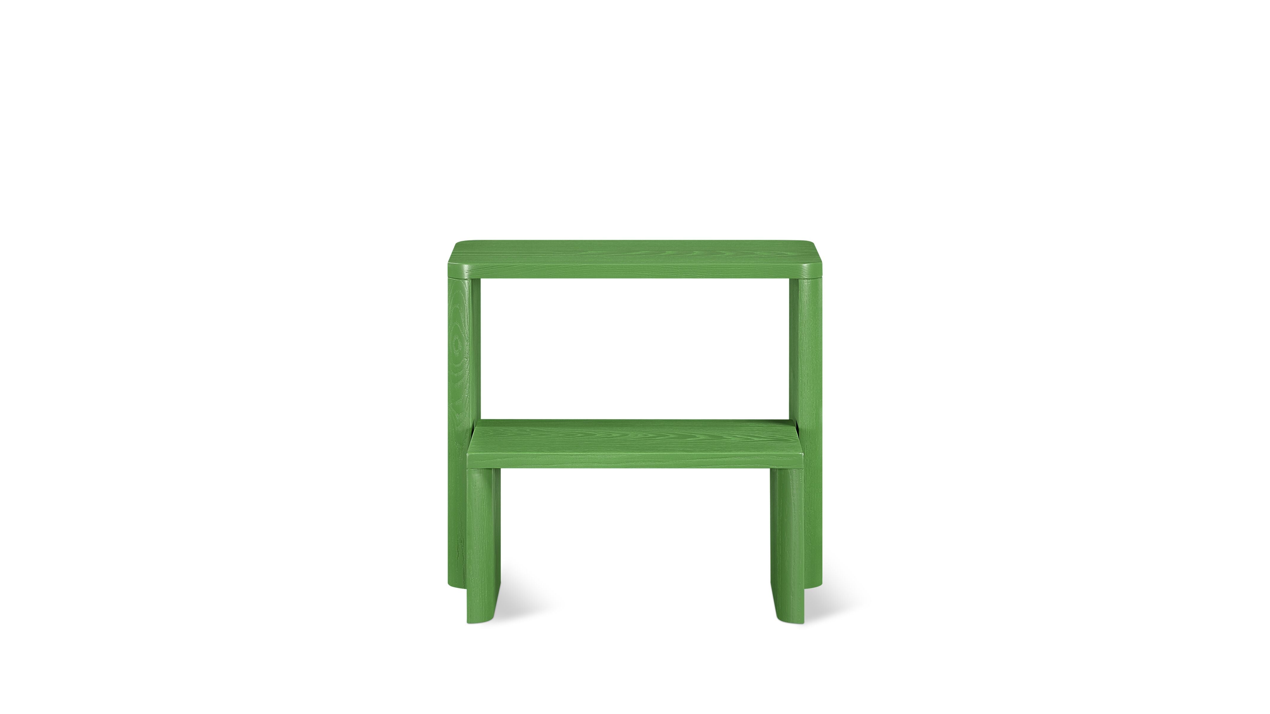 Evergreen Stool, Compact and Durable
